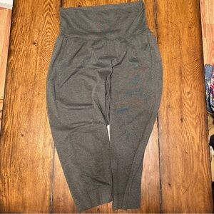 Patagonia foldover capri joggers